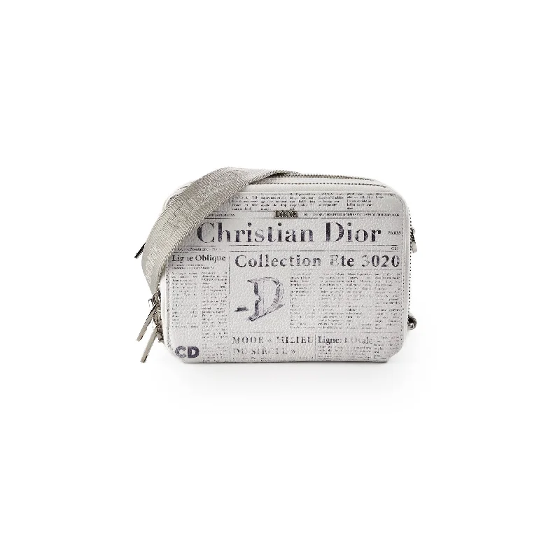 Shiny Handle Bags for Glamour -Christian Dior x Daniel Arsham Newspaper Crossbody Bag