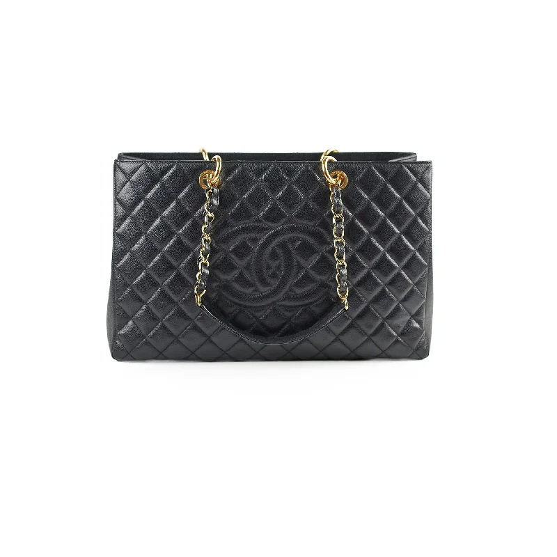 Seasonal Handle Bags for Change -Chanel GST XL Black Caviar Series 17