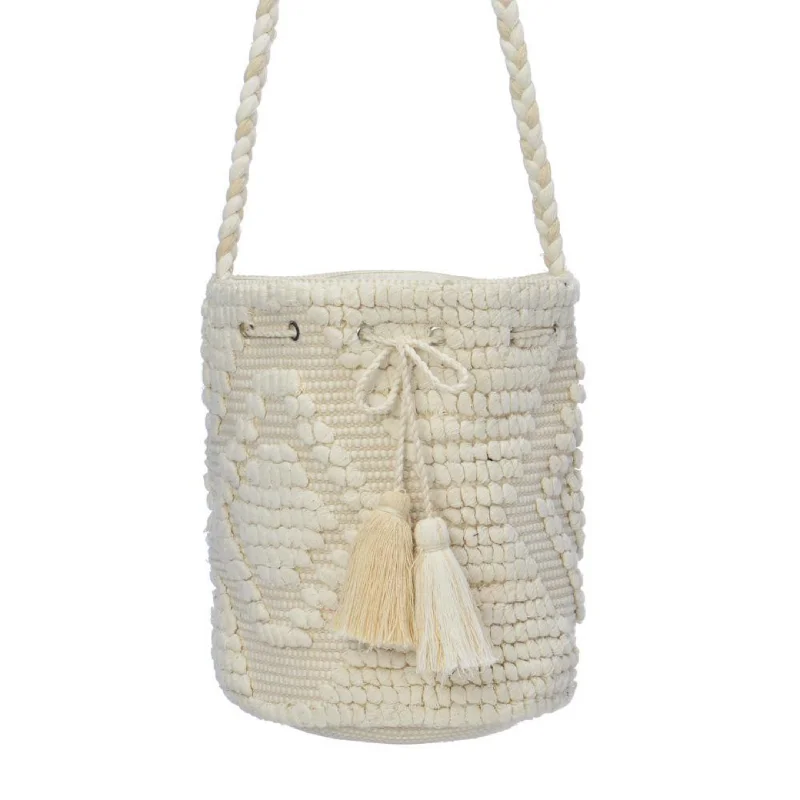 Boho tote bags with unique beadwork and fringe for a laid-back, free-spirited vibe -Mochila Bucket Bag Off White