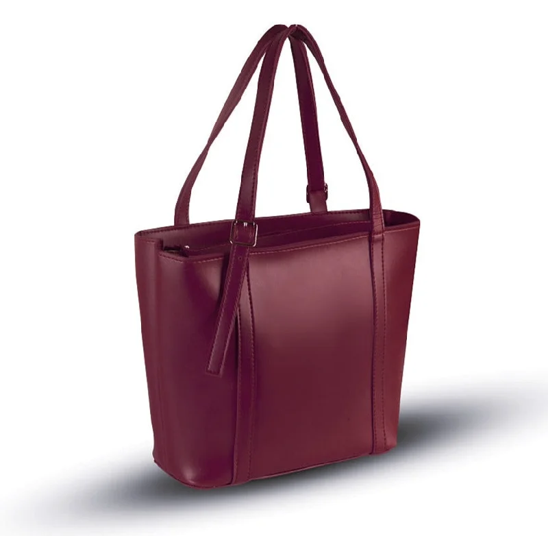 Compact tote bags for lightweight, everyday carrying with just the essentials -JUNE MAROON