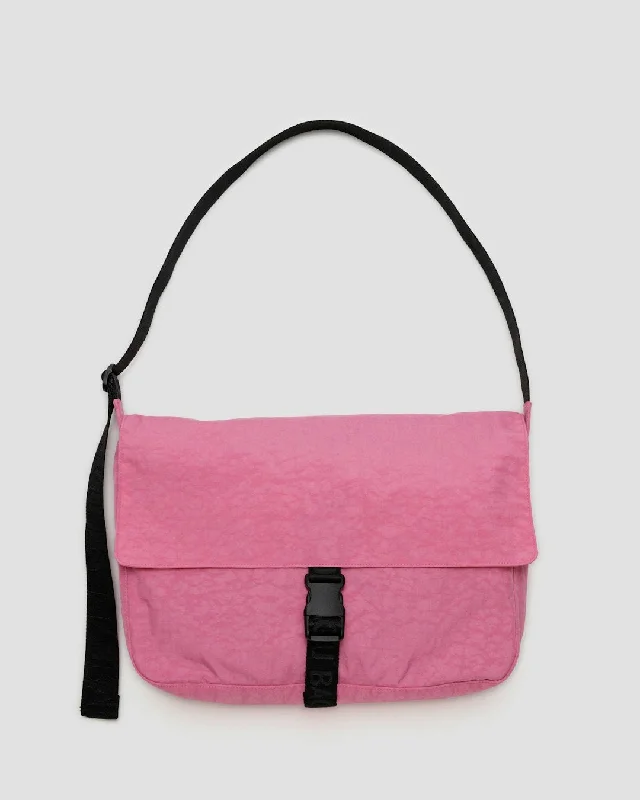 Colorful woven tote bags for a summer-ready accessory that stands out -Nylon Messenger Bag - Azalea Pink