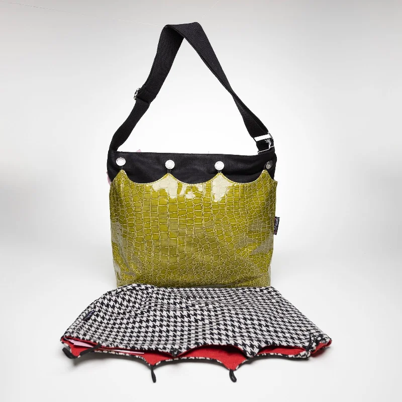 Colorful tote bags with eye-catching designs for a vibrant, playful look -Reverse A Purse Tote Collection - Trellis, Scarlett