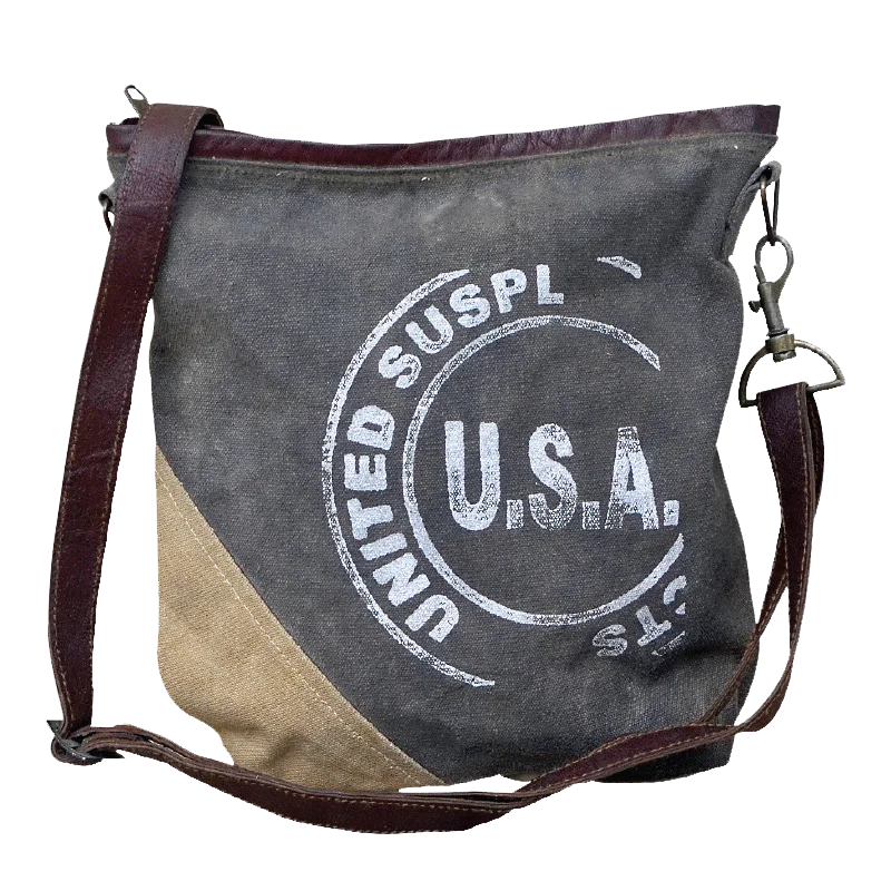 Sturdy leather tote bags with metal accents for a sophisticated and polished appearance -USA United Suspl Messenger bag