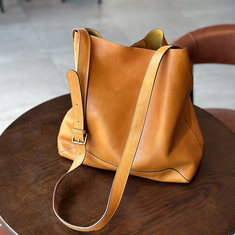 Spacious vegan crossbody bags for eco-conscious fashion lovers -Ladies Genuine Leather Crossbody Bag Brown Leather Tote Bag